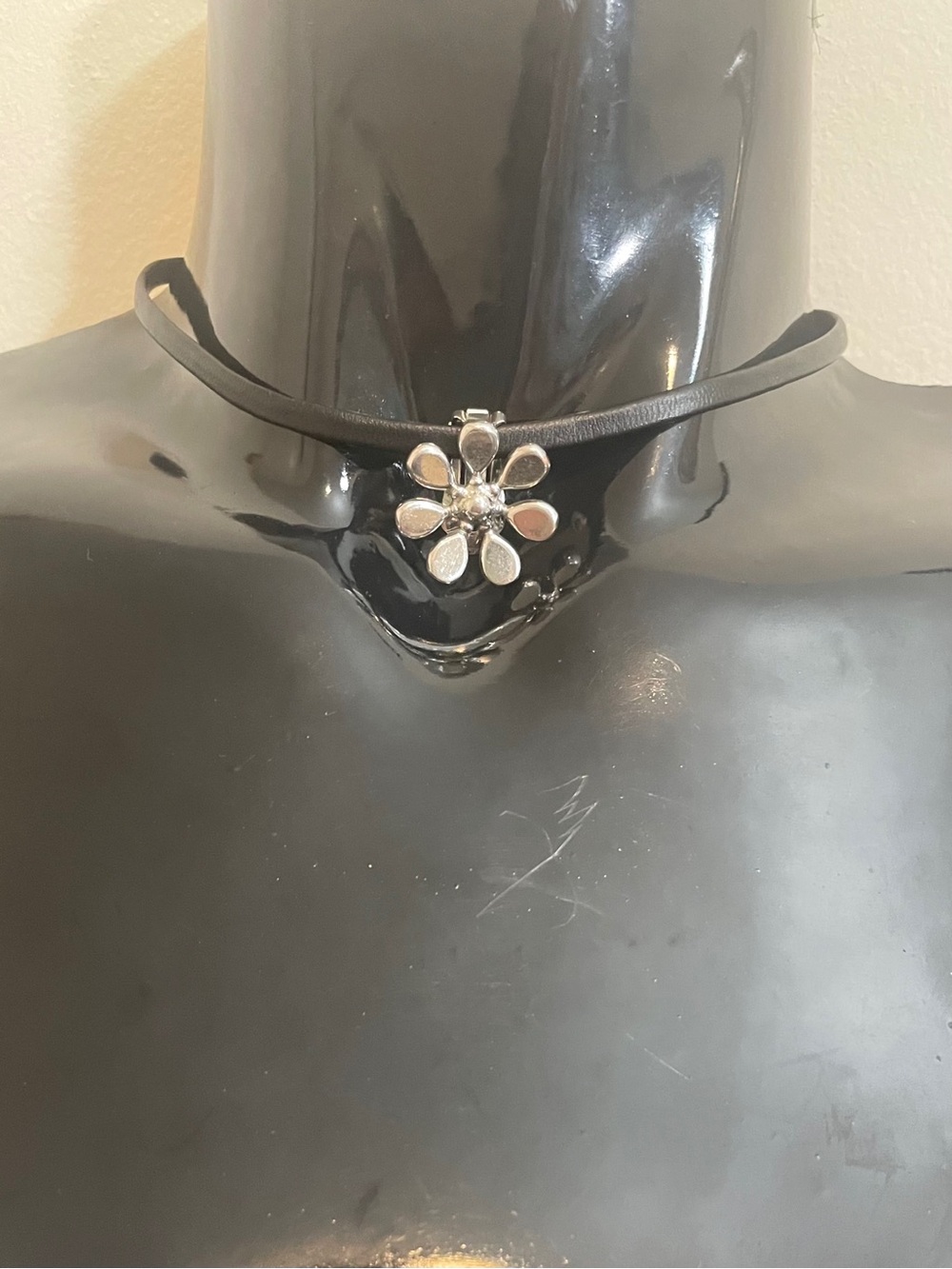 Vintage Upcycled Bergere Silver Tone Flower Leather Choker Boho